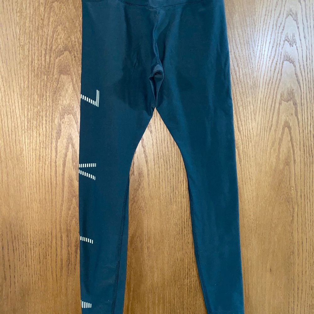 Nike leggings - Picture 2 of 3